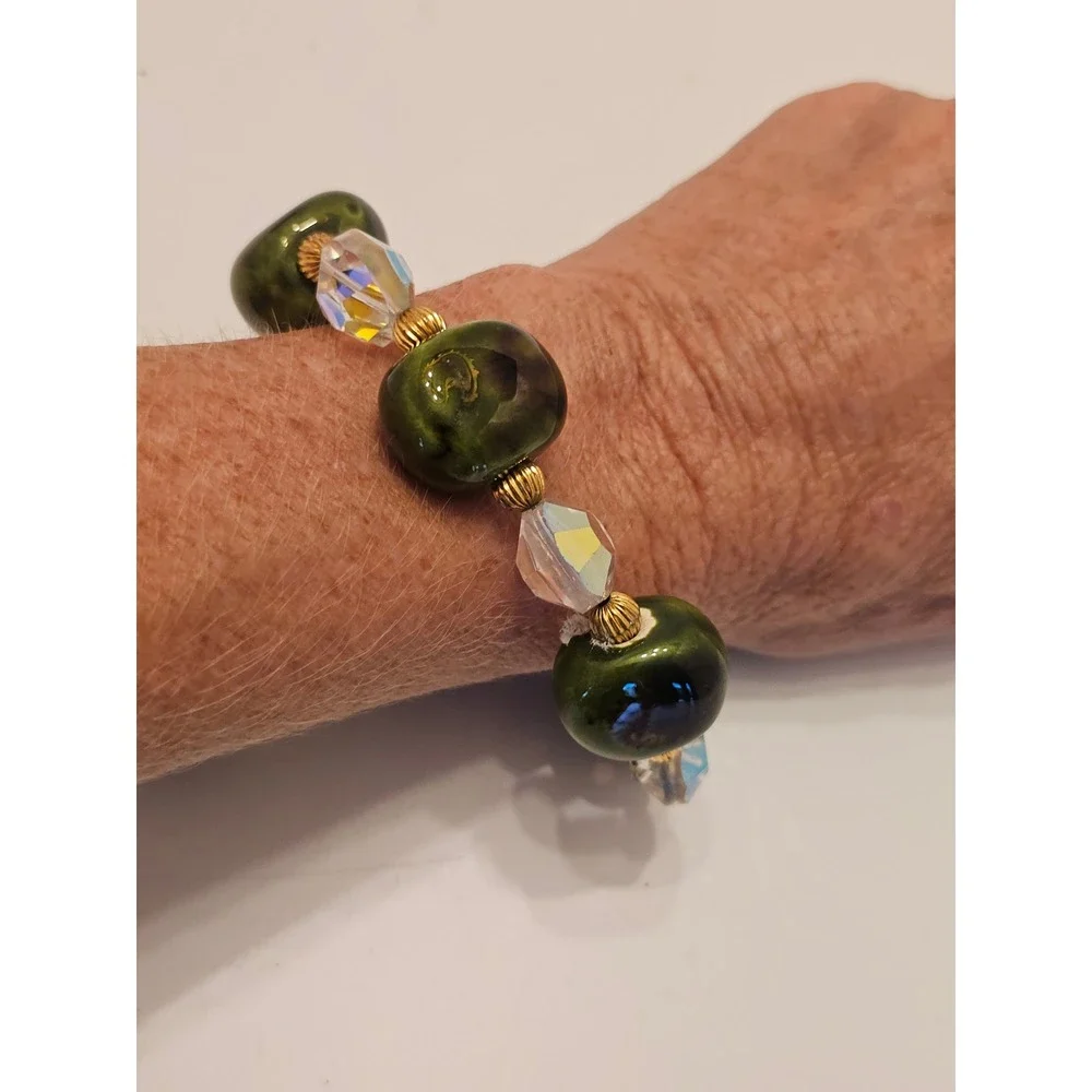 Vintage Green Ceramic & Aurora Borealis Crystal Necklace Bracelet Jewelry Set